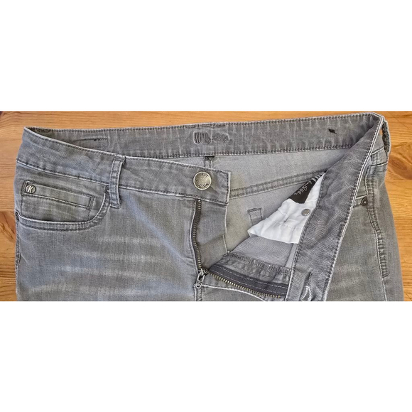 Women's Kut from the Kloth Jeans, Gray - Picture 7 of 16